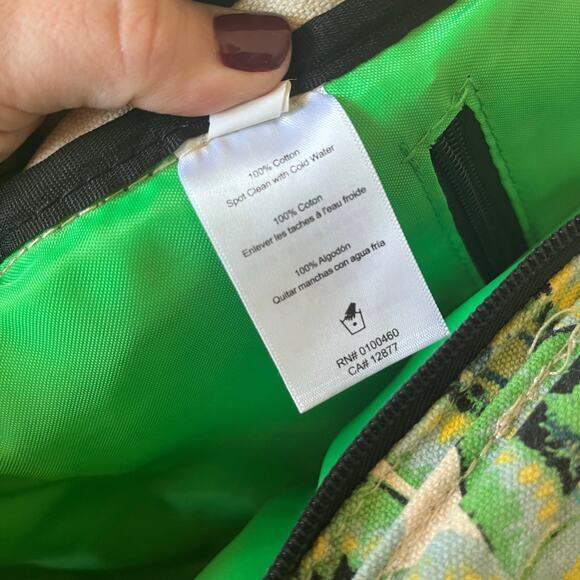 KAVU Rope Sling Bag Kiwi Print Backpack Hiking Travel Outdoor Adjustable Strap - Picture 7 of 10